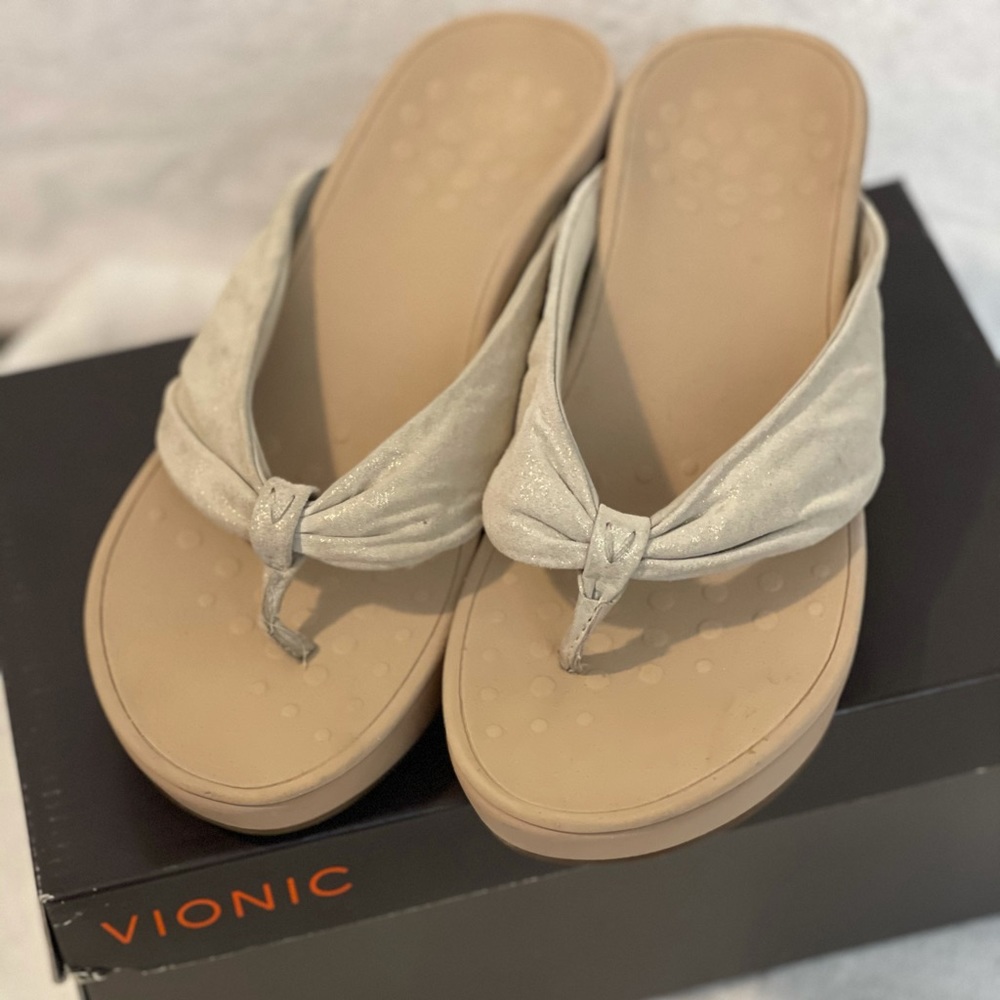 Wedge sandals
